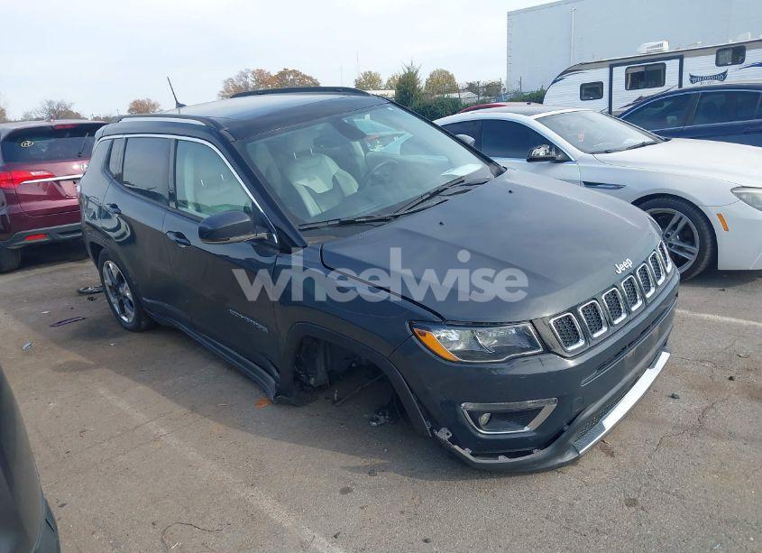 Photo 13 of 2018 Jeep Compass LIMITED 4X4 (VIN 3C4NJDCB6JT400317)