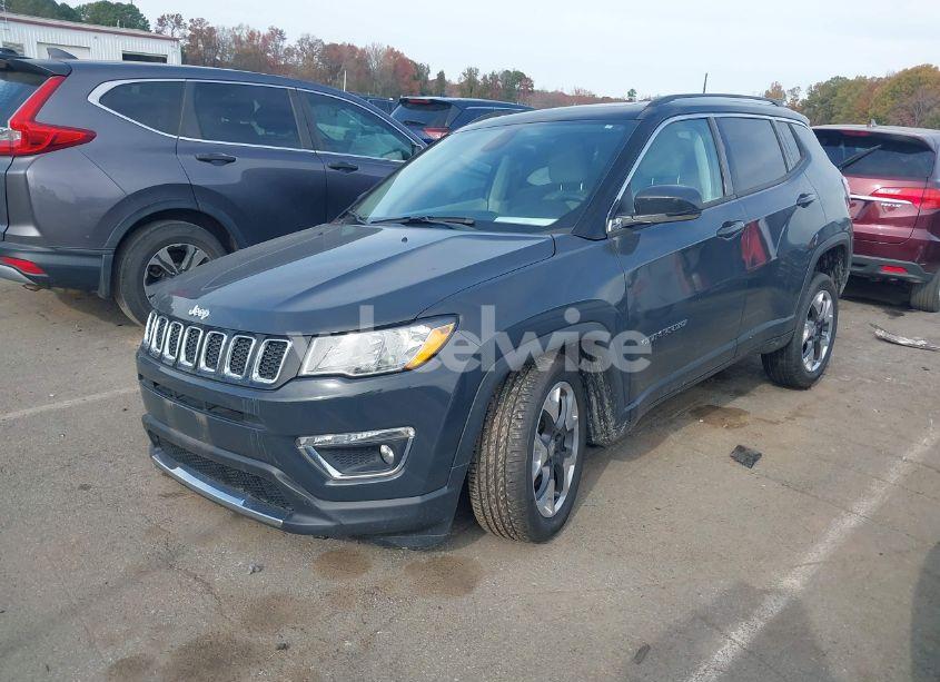 Photo 2 of 2018 Jeep Compass LIMITED 4X4 (VIN 3C4NJDCB6JT400317)