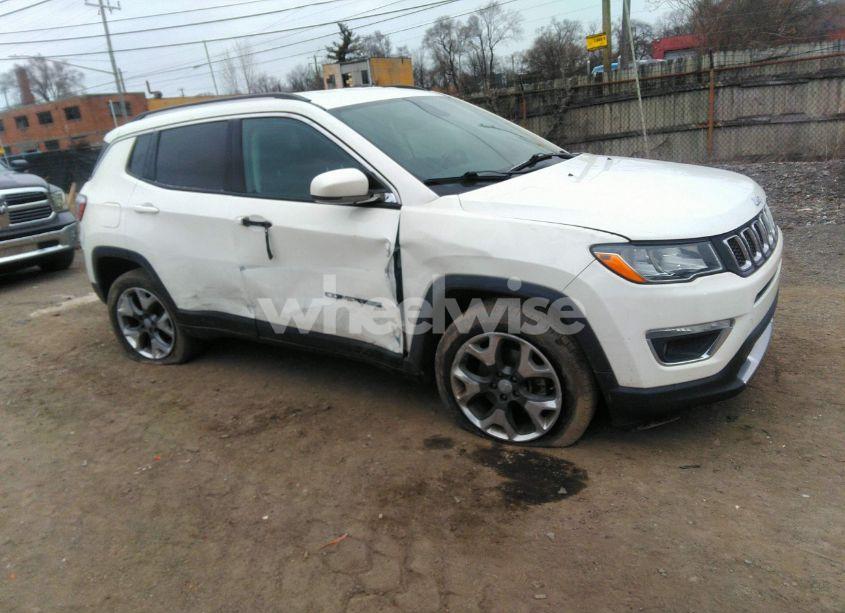 2019 Jeep Compass LIMITED 4X4 (VIN 3C4NJDCB6KT639237) main photo