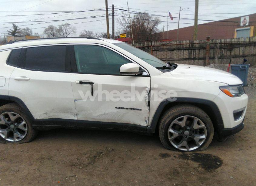 Photo 13 of 2019 Jeep Compass LIMITED 4X4 (VIN 3C4NJDCB6KT639237)