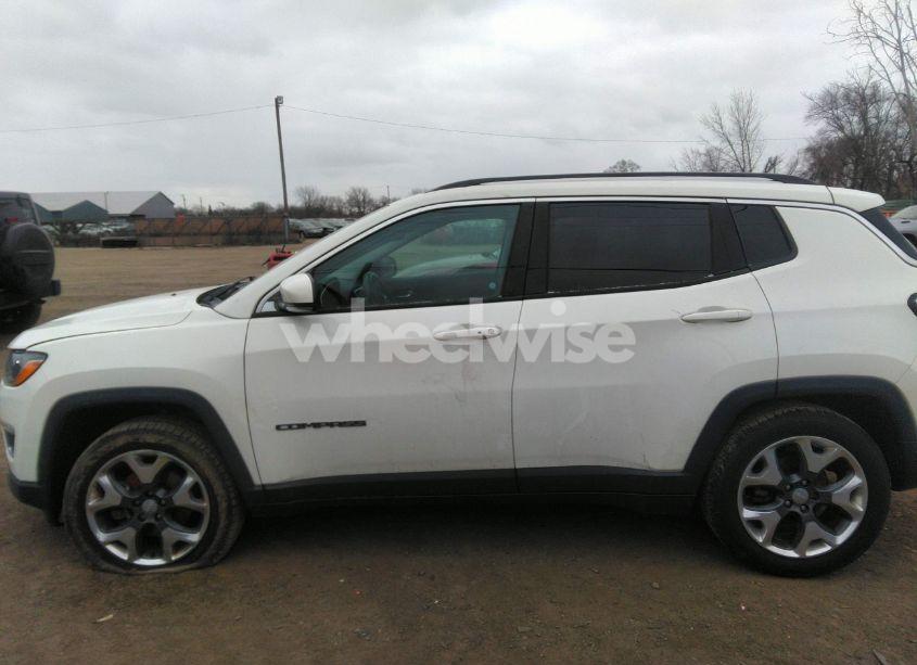 Photo 14 of 2019 Jeep Compass LIMITED 4X4 (VIN 3C4NJDCB6KT639237)