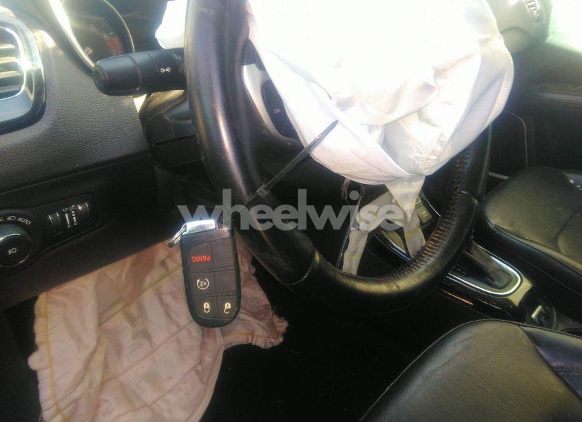 Photo 11 of 2020 Jeep Compass LIMITED 4X4 (VIN 3C4NJDCB6LT234125)