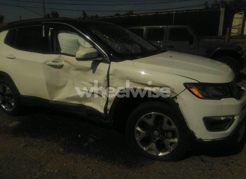 Photo 20 of 2020 Jeep Compass LIMITED 4X4 (VIN 3C4NJDCB6LT234125)