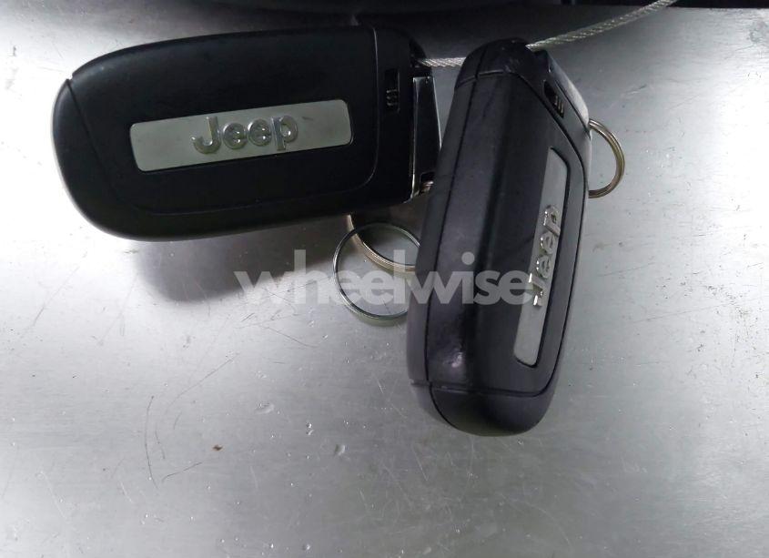 Photo 11 of 2021 Jeep Compass LIMITED 4X4 (VIN 3C4NJDCB6MT570147)