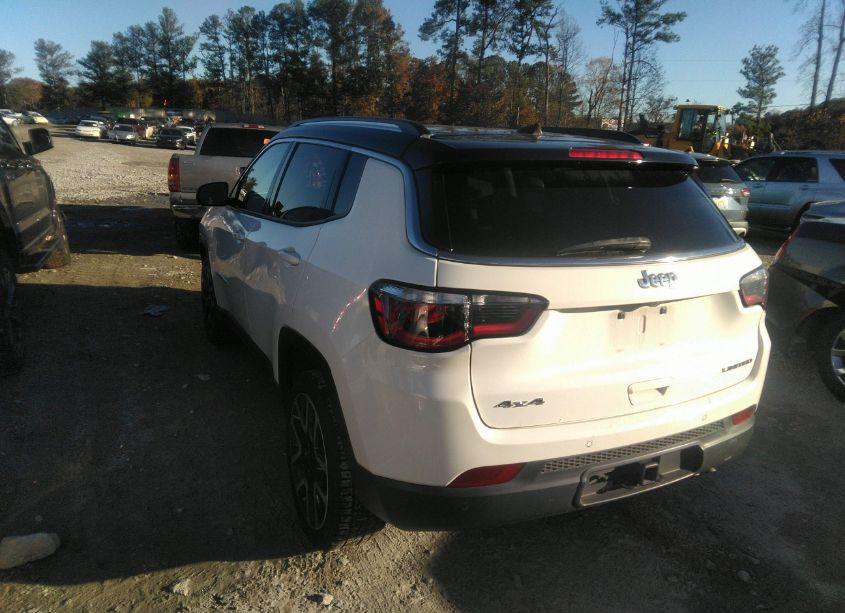 Photo 3 of 2021 Jeep Compass LIMITED 4X4 (VIN 3C4NJDCB6MT603454)