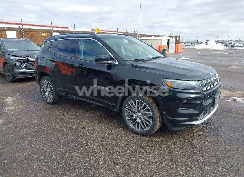 2022 Jeep Compass LIMITED 4X4 (VIN 3C4NJDCB6NT168629) main photo