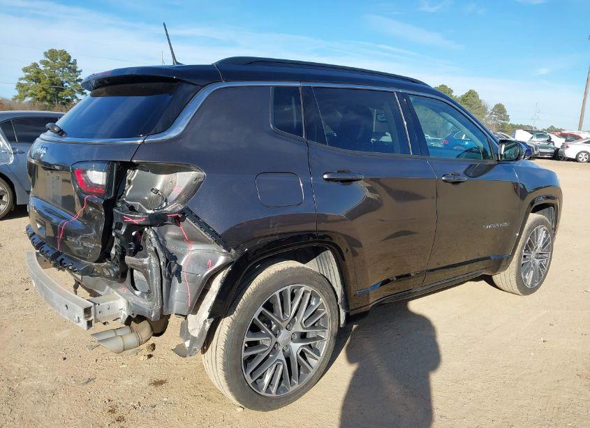 Photo 4 of 2022 Jeep Compass LIMITED 4X4 (VIN 3C4NJDCB6NT211513)