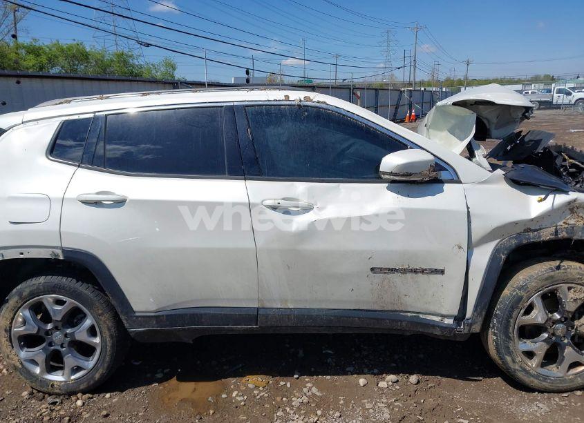 Photo 13 of 2017 Jeep New COMPASS LIMITED 4X4 (VIN 3C4NJDCB7HT597847)