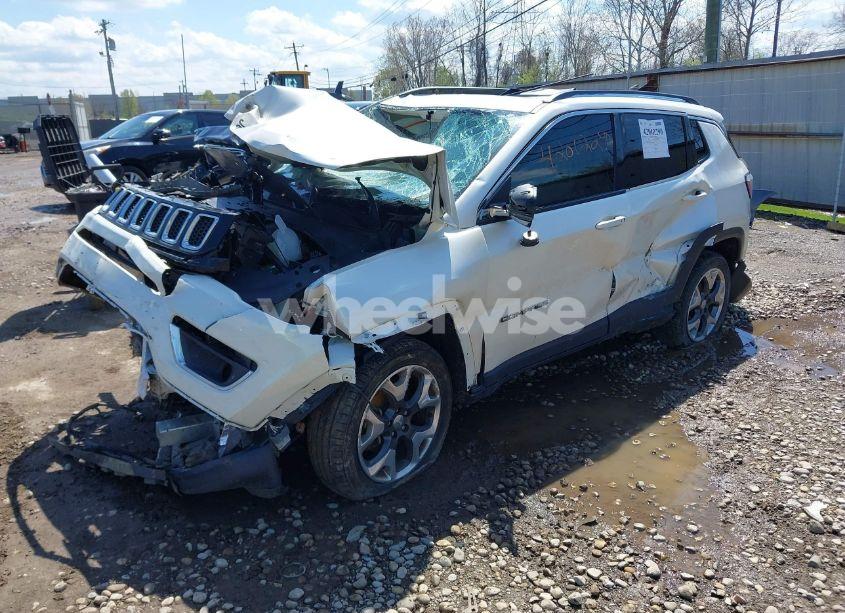 Photo 2 of 2017 Jeep New COMPASS LIMITED 4X4 (VIN 3C4NJDCB7HT597847)
