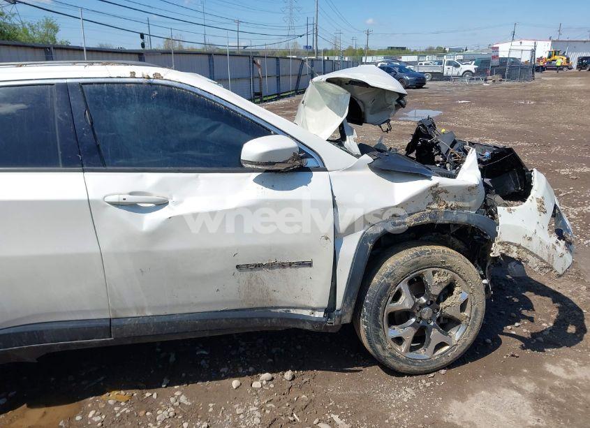 Photo 6 of 2017 Jeep New COMPASS LIMITED 4X4 (VIN 3C4NJDCB7HT597847)