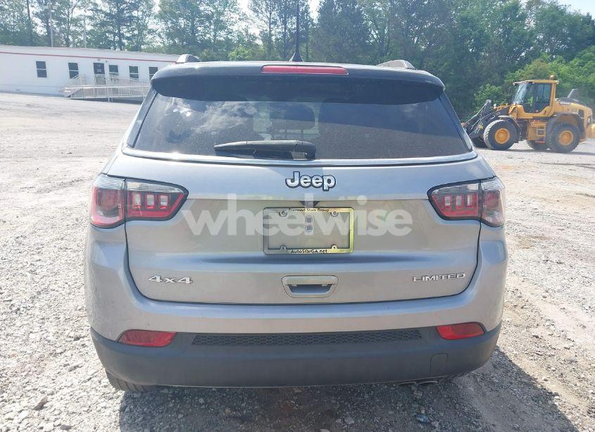 Photo 16 of 2018 Jeep Compass LIMITED 4X4 (VIN 3C4NJDCB7JT210770)