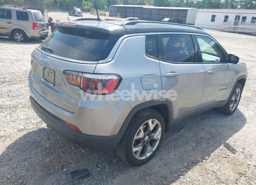 Photo 4 of 2018 Jeep Compass LIMITED 4X4 (VIN 3C4NJDCB7JT210770)