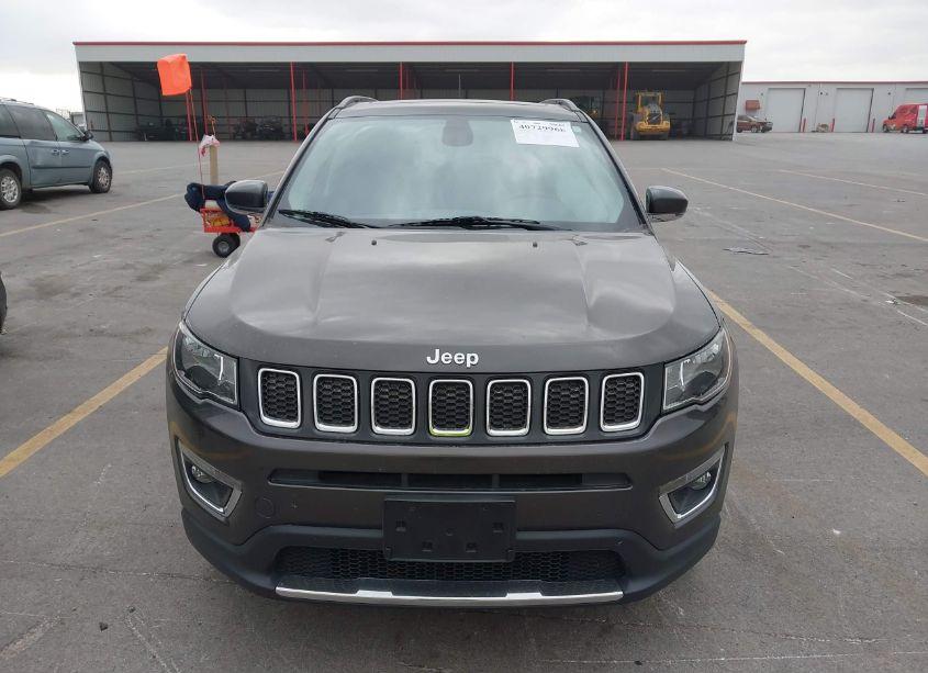 Photo 12 of 2018 Jeep Compass LIMITED 4X4 (VIN 3C4NJDCB7JT319231)