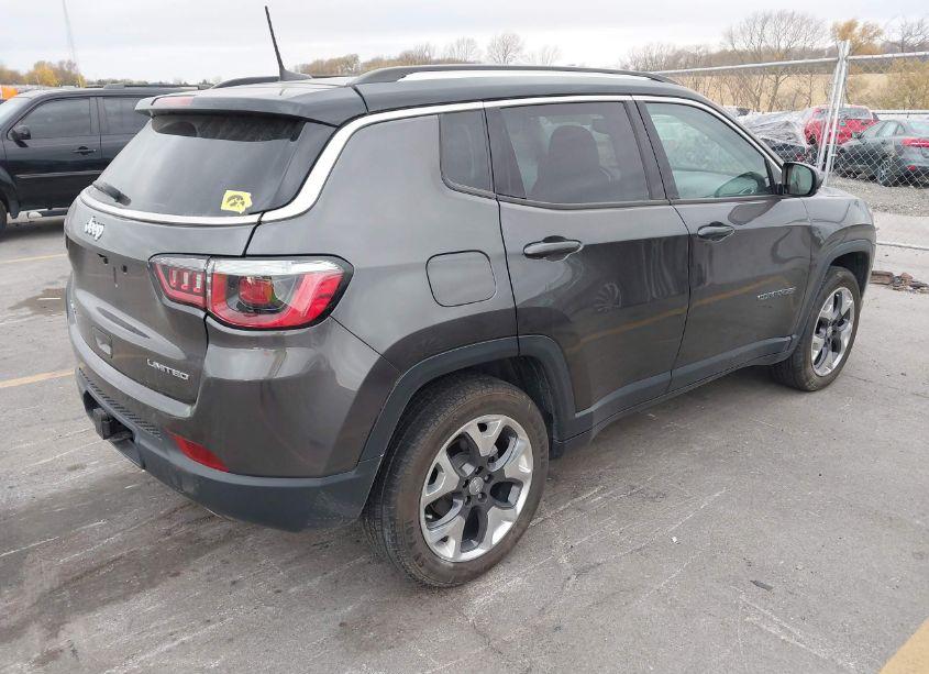 Photo 4 of 2018 Jeep Compass LIMITED 4X4 (VIN 3C4NJDCB7JT319231)