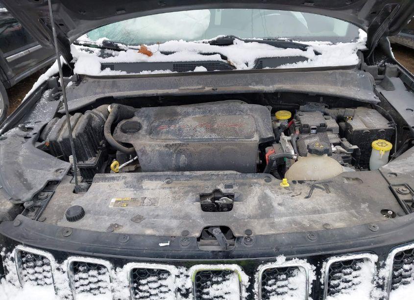 Photo 10 of 2018 Jeep Compass LIMITED 4X4 (VIN 3C4NJDCB7JT392633)