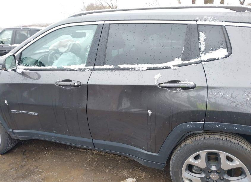 Photo 14 of 2018 Jeep Compass LIMITED 4X4 (VIN 3C4NJDCB7JT392633)