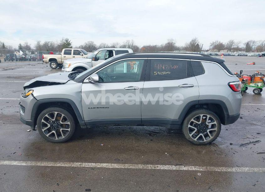 Photo 14 of 2018 Jeep Compass LIMITED 4X4 (VIN 3C4NJDCB7JT434475)