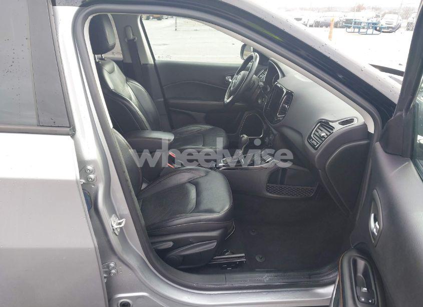 Photo 5 of 2018 Jeep Compass LIMITED 4X4 (VIN 3C4NJDCB7JT434475)