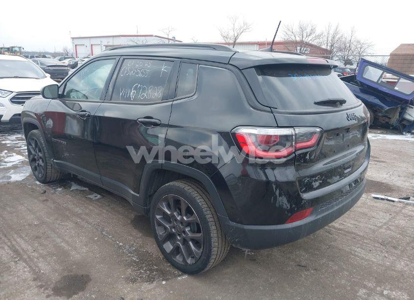 Photo 3 of 2019 Jeep Compass HIGH ALTITUDE 4X4 (VIN 3C4NJDCB7KT672828)
