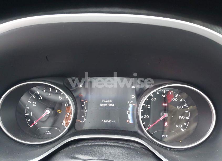 Photo 7 of 2019 Jeep Compass HIGH ALTITUDE 4X4 (VIN 3C4NJDCB7KT672828)