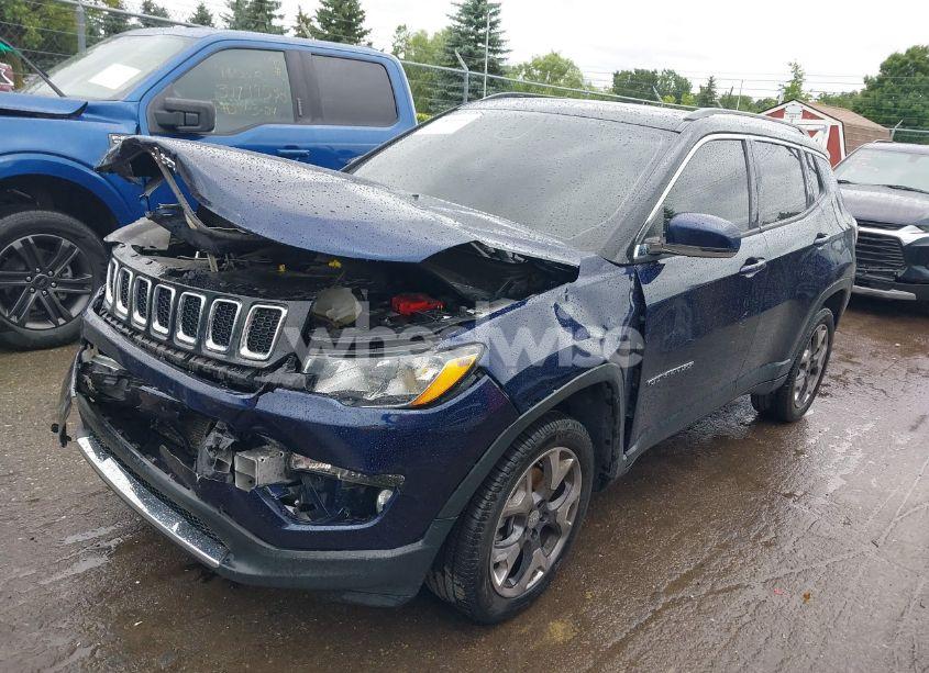 Photo 2 of 2019 Jeep Compass LIMITED 4X4 (VIN 3C4NJDCB7KT787221)