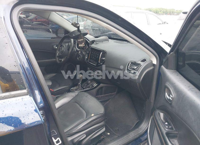 Photo 5 of 2019 Jeep Compass LIMITED 4X4 (VIN 3C4NJDCB7KT787221)