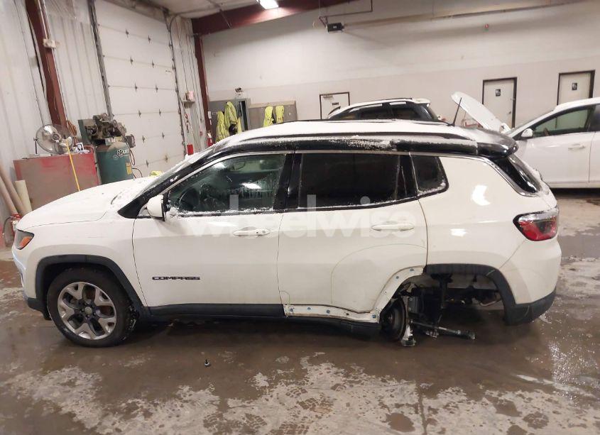 Photo 14 of 2020 Jeep Compass LIMITED 4X4 (VIN 3C4NJDCB7LT240631)