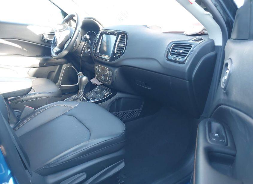 Photo 5 of 2021 Jeep Compass LIMITED 4X4 (VIN 3C4NJDCB7MT500205)