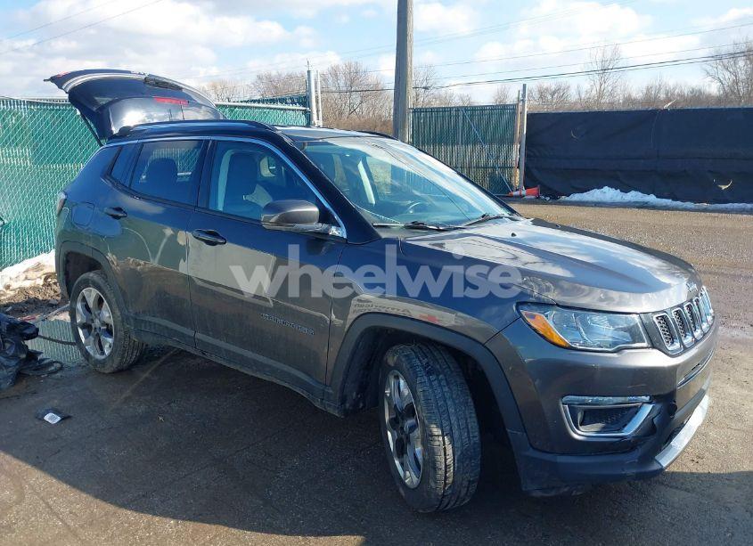 2021 Jeep Compass LIMITED 4X4 (VIN 3C4NJDCB7MT553969) main photo