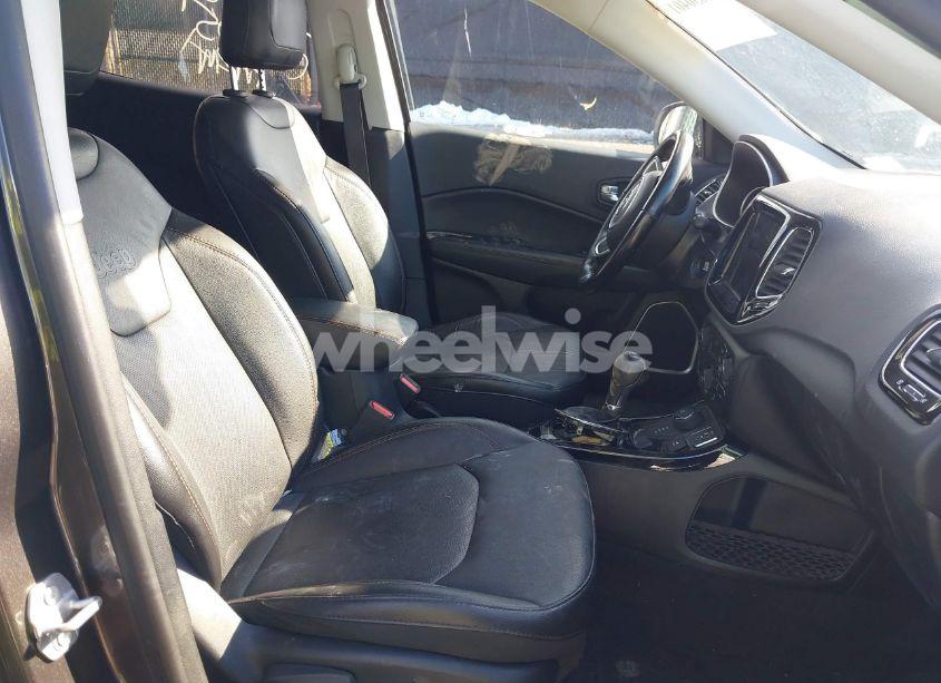 Photo 5 of 2021 Jeep Compass LIMITED 4X4 (VIN 3C4NJDCB7MT553969)