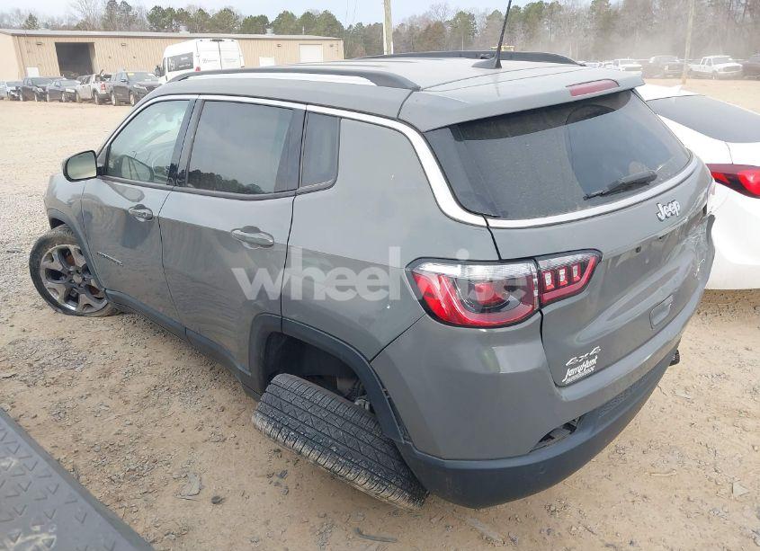 Photo 3 of 2021 Jeep Compass LIMITED 4X4 (VIN 3C4NJDCB7MT572800)