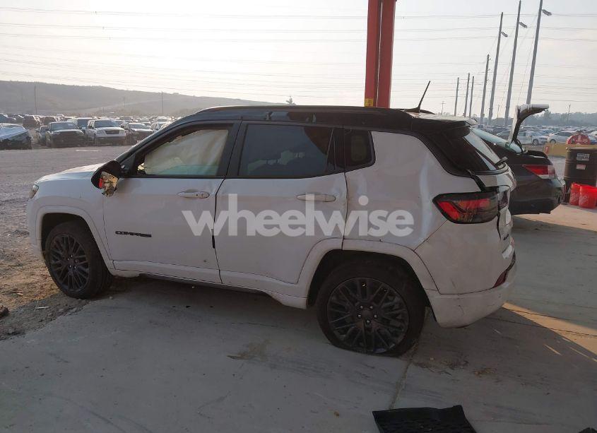 Photo 14 of 2022 Jeep Compass HIGH ALTITUDE 4X4 (VIN 3C4NJDCB7NT148194)