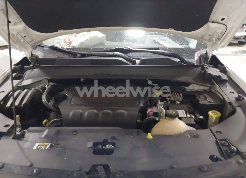 Photo 10 of 2018 Jeep Compass LIMITED 4X4 (VIN 3C4NJDCB8JT200801)