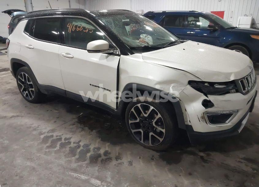 Photo 6 of 2018 Jeep Compass LIMITED 4X4 (VIN 3C4NJDCB8JT200801)