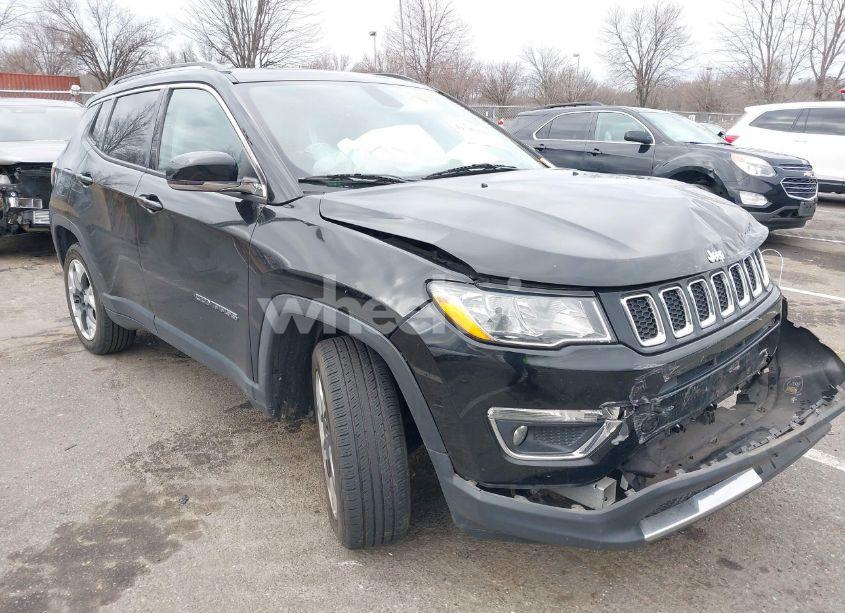 2018 Jeep Compass LIMITED 4X4 (VIN 3C4NJDCB8JT307296) main photo