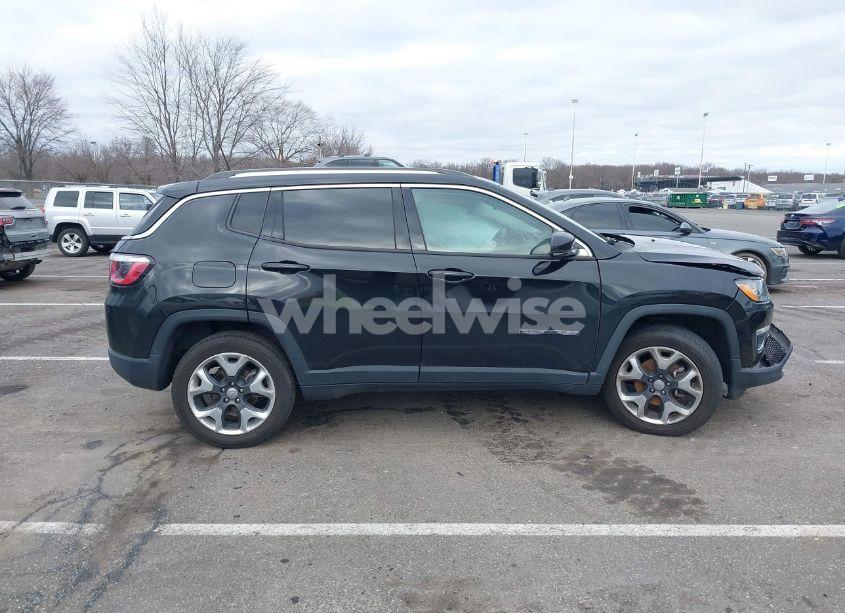 Photo 12 of 2018 Jeep Compass LIMITED 4X4 (VIN 3C4NJDCB8JT307296)