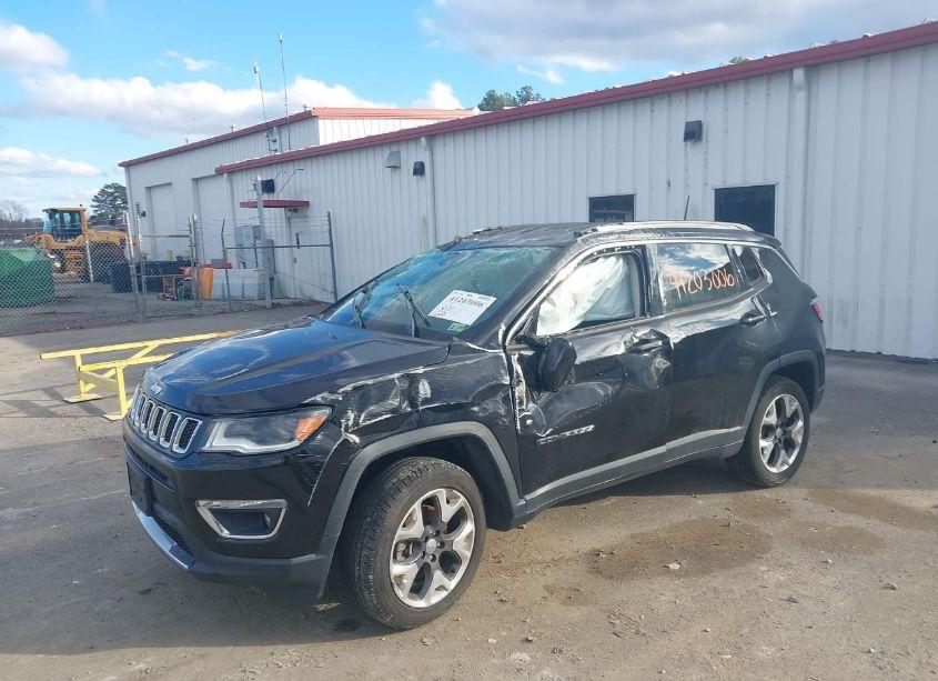 Photo 6 of 2018 Jeep Compass LIMITED 4X4 (VIN 3C4NJDCB8JT332828)