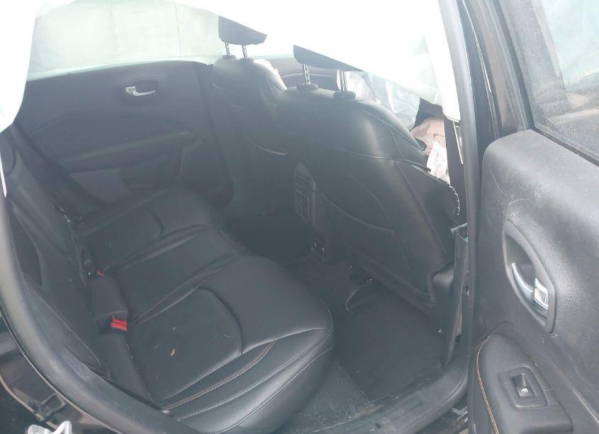 Photo 8 of 2018 Jeep Compass LIMITED 4X4 (VIN 3C4NJDCB8JT332828)