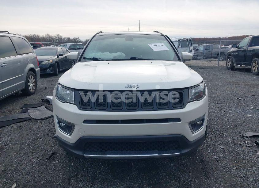 Photo 13 of 2018 Jeep Compass LIMITED 4X4 (VIN 3C4NJDCB8JT342727)