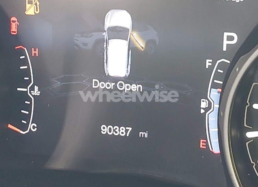 Photo 16 of 2018 Jeep Compass LIMITED 4X4 (VIN 3C4NJDCB8JT342727)