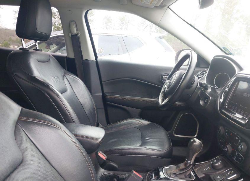 Photo 5 of 2018 Jeep Compass LIMITED 4X4 (VIN 3C4NJDCB8JT456355)