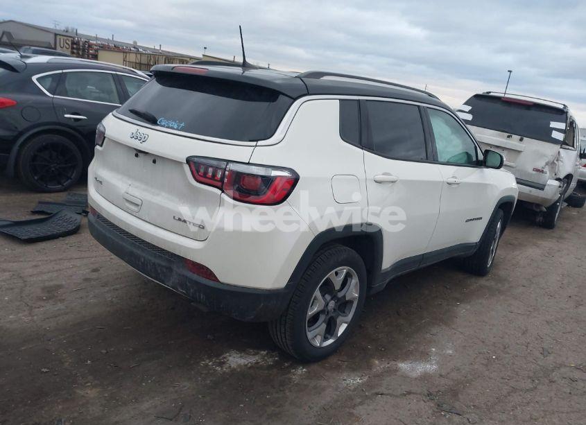 Photo 4 of 2019 Jeep Compass LIMITED 4X4 (VIN 3C4NJDCB8KT673390)