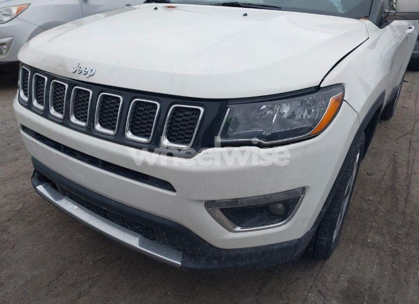 Photo 6 of 2019 Jeep Compass LIMITED 4X4 (VIN 3C4NJDCB8KT673390)