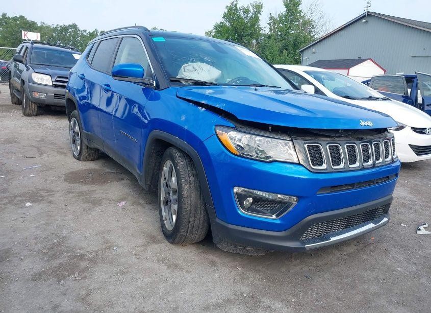 2020 Jeep Compass LIMITED 4X4 (VIN 3C4NJDCB8LT146113) main photo