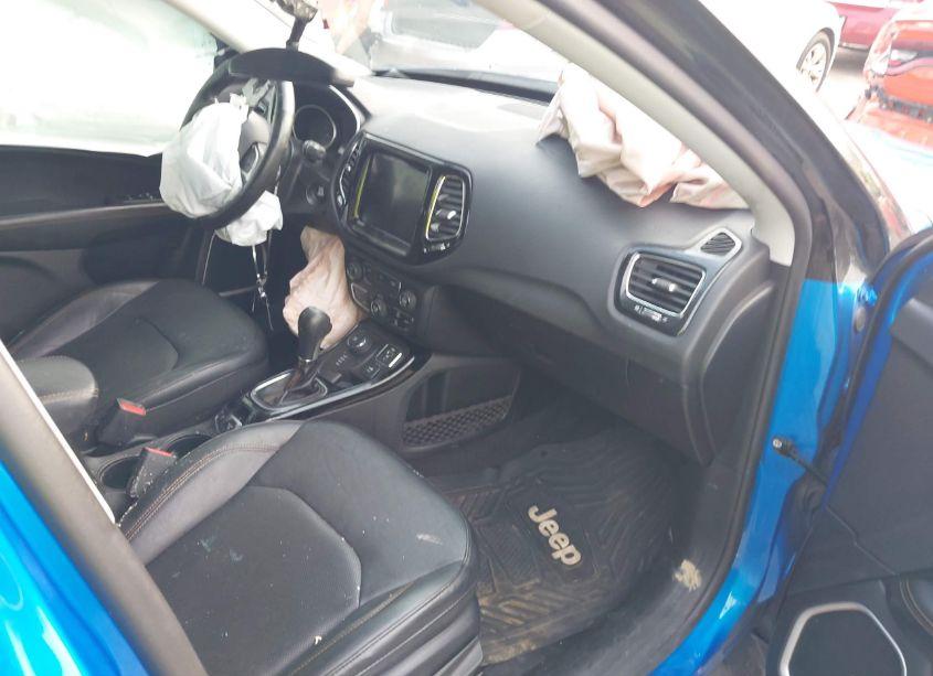 Photo 5 of 2020 Jeep Compass LIMITED 4X4 (VIN 3C4NJDCB8LT146113)