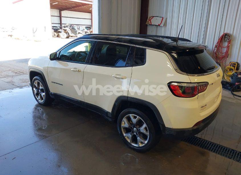 Photo 3 of 2020 Jeep Compass LIMITED 4X4 (VIN 3C4NJDCB8LT155331)