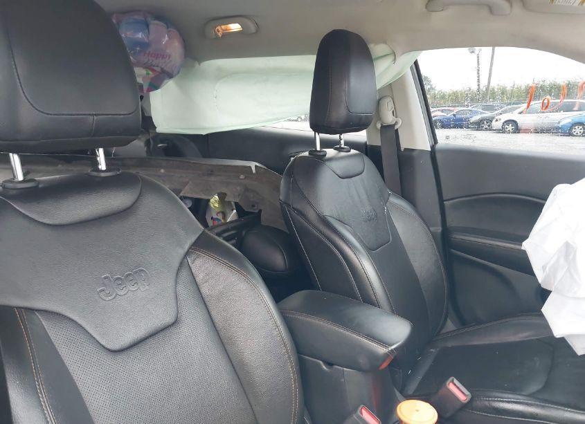 Photo 5 of 2021 Jeep Compass LIMITED 4X4 (VIN 3C4NJDCB8MT515103)