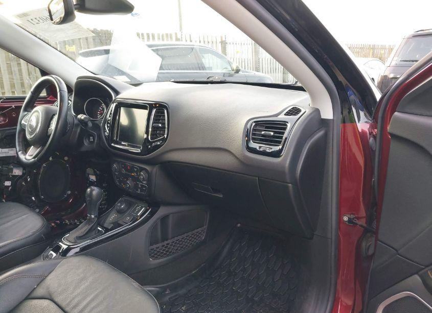 Photo 5 of 2021 Jeep Compass LIMITED 4X4 (VIN 3C4NJDCB8MT547324)