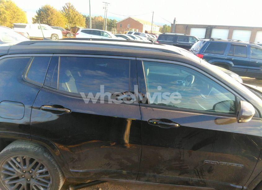 Photo 14 of 2022 Jeep Compass HIGH ALTITUDE 4X4 (VIN 3C4NJDCB8NT121845)