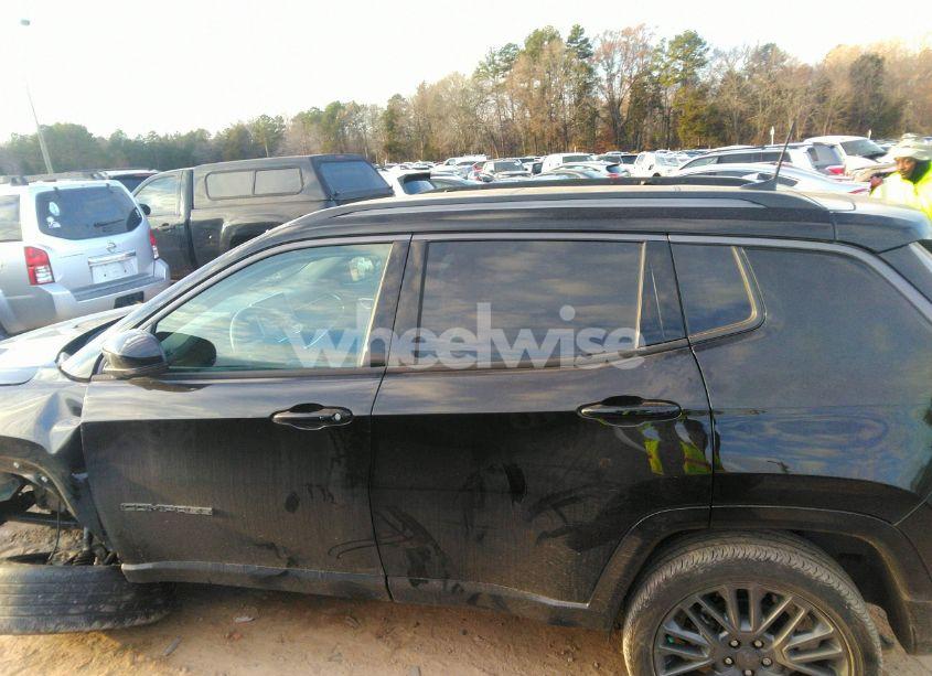 Photo 15 of 2022 Jeep Compass HIGH ALTITUDE 4X4 (VIN 3C4NJDCB8NT121845)